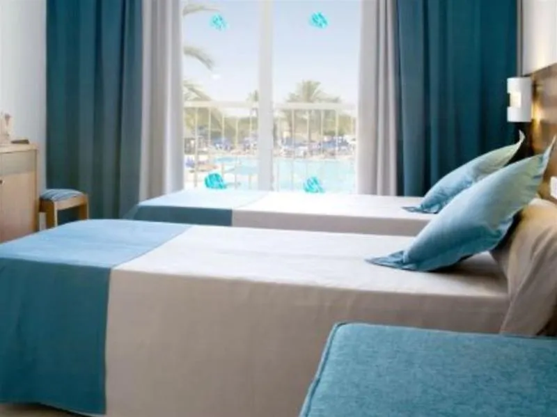 Globales Aparthotel Bouganvilla Sa Coma  Hiszpania