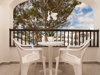 Globales Aparthotel Bouganvilla Sa Coma  Hotel